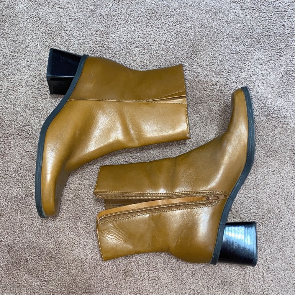 vintage block heel boots square toe